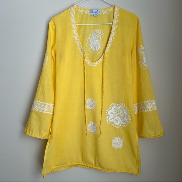 Mud Pie Yellow and White Embroidered Paisley Detailing Beach Swim Cover Up Sz S - Picture 1 of 14
